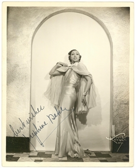 Josephine Baker Autographed 8x10 B&W Photograph (Beckett)